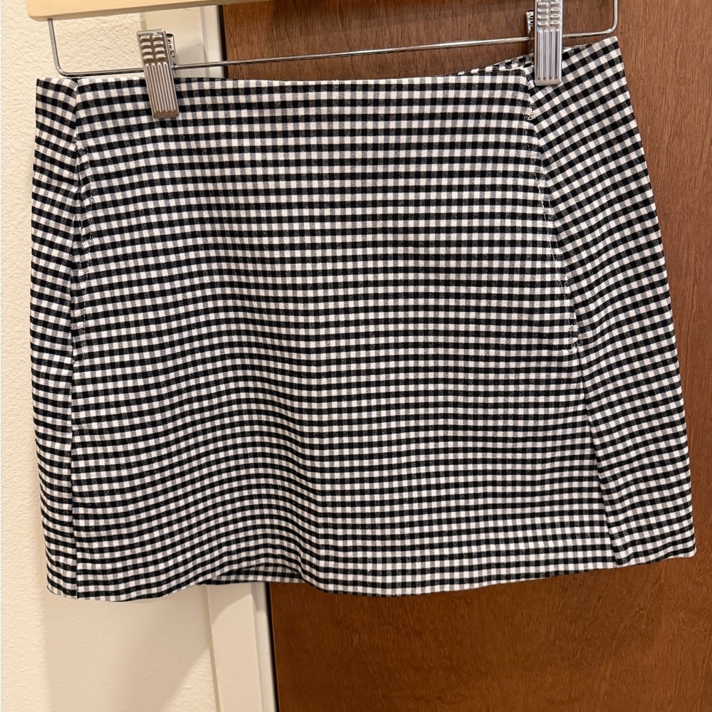 Urban Outfitters Black and White Gingham High-Rise Mini Skirt